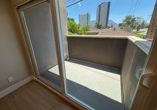 Balcony - 355 N Maple St