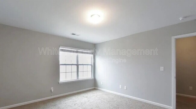 Building Photo - 1525 Lilly Springs Pl