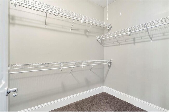 Building Photo - 5408 Glenridge Cove NE