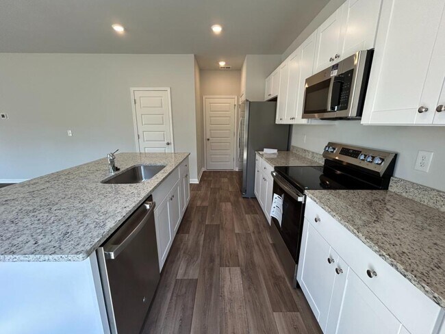 Building Photo - 762 Sturdy Root Pl