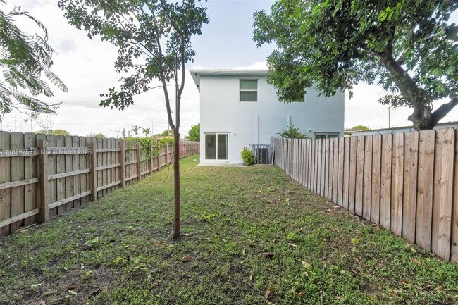 Building Photo - 2176 NW 64th St