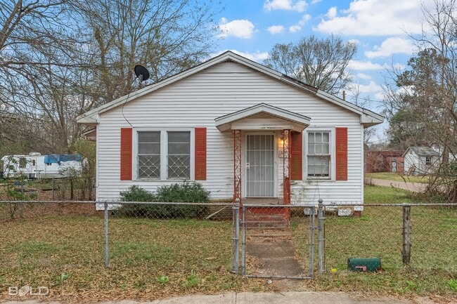 Building Photo - 2957 Regent St
