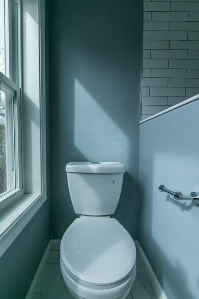 Building Photo - 6 Gannett St