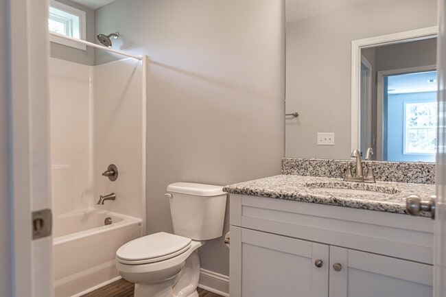 Building Photo - 1040 W Indiana Ave