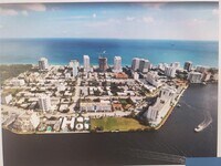 Building Photo - 550 Bayshore Dr