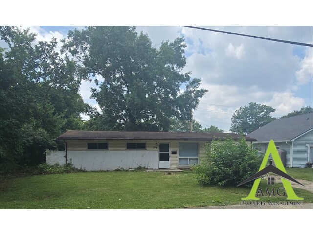 Primary Photo - 104 S 17th Ave
