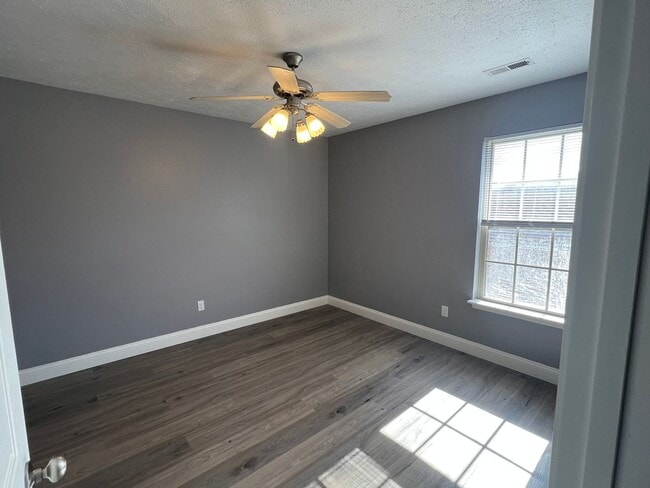 Building Photo - 2 Bed, 2 Bath Patio Home in Parkcrest