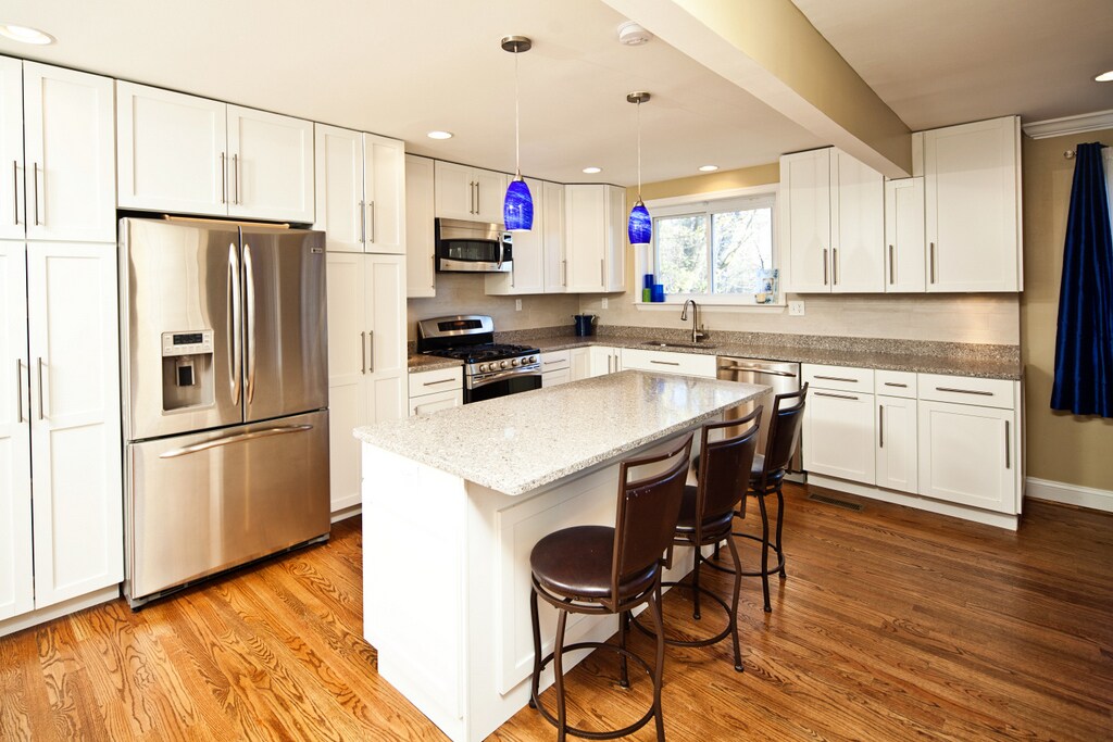 Kitchen - 6811 Lemon Rd