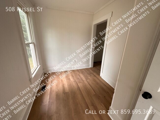 Building Photo - 1-bed 1-bath House - 508 Russel St