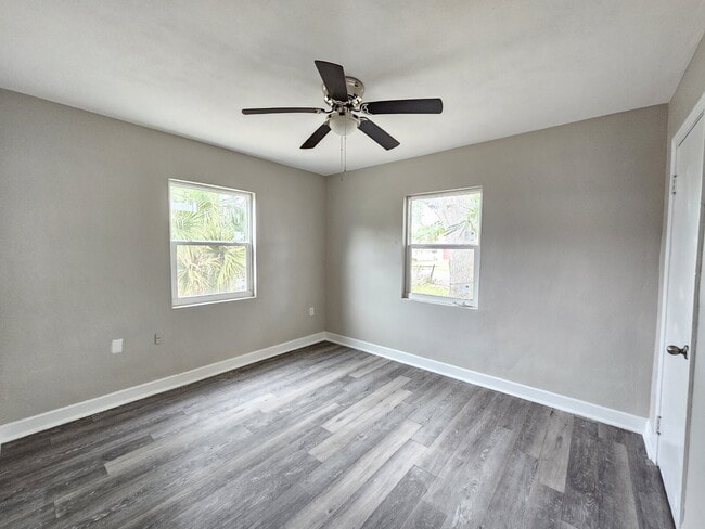 Building Photo - Single Family in Cocoa - Available July 1st!