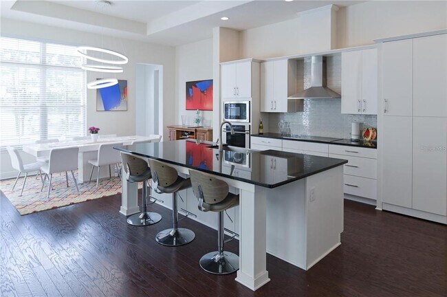 Building Photo - 15704 Marina Bay Dr