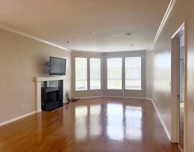 Building Photo - 860 Meridian Bay Ln