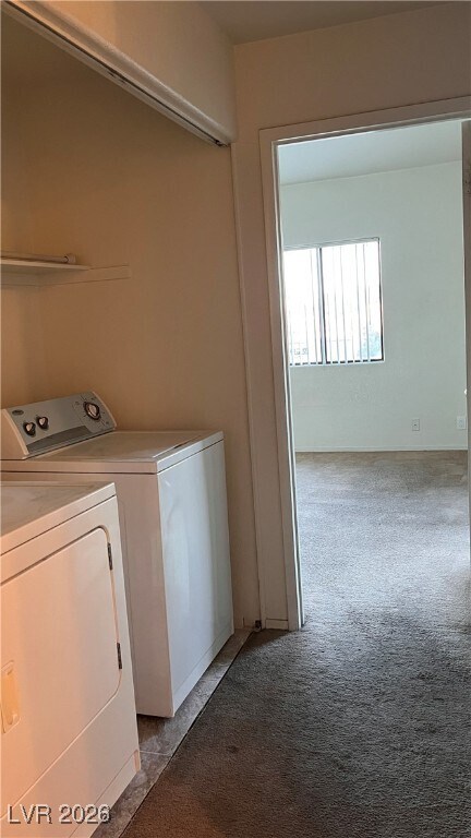 Building Photo - 5016 S Rainbow Blvd