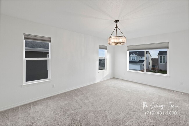 Building Photo - Luxury 5-Bedroom Home in the Award-Winning...