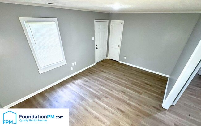 Building Photo - 1748 Benning St