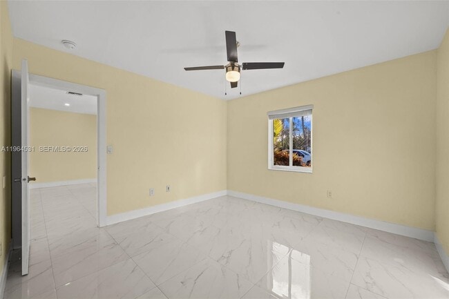 Building Photo - 6851 SW 48th Terrace