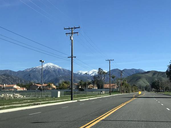 Building Photo - 10484 Agate Ave