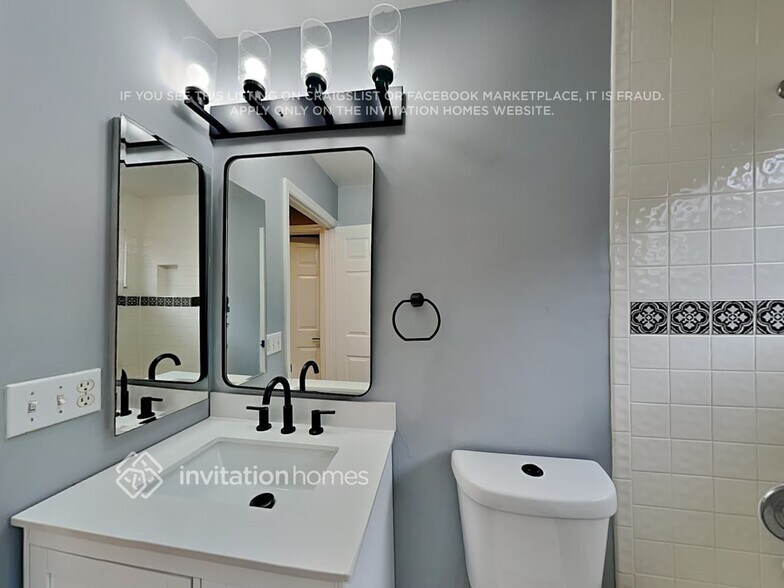 Building Photo - 7567 Stirling Bridge Blvd N