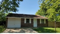 Building Photo - Cozy 3 Bed, 1 Bath, Convenient to I-70 and WPAFB, with AC!