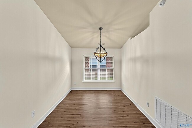 Building Photo - 130 Tybee Dr