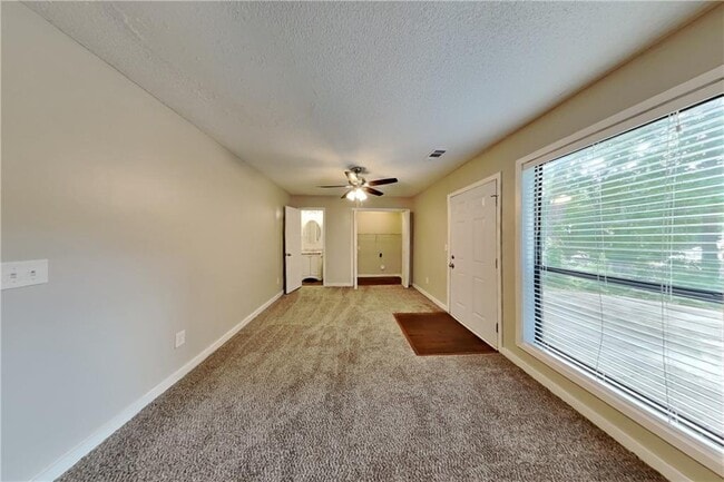 Building Photo - 2197 Oakrill Ct