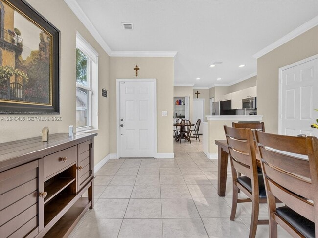 Building Photo - 2475 Cordoba Bend