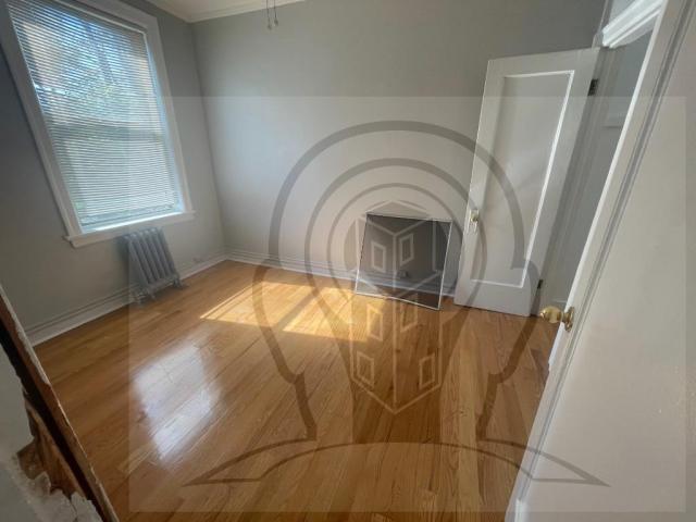 Building Photo - 1 bedroom in CHICAGO IL 60626