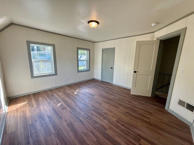 Building Photo - 2 Bed 1 Bath Single Family Home in Wausau