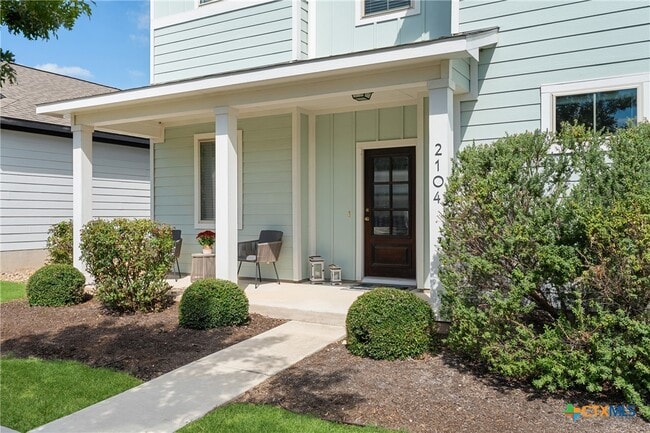 Building Photo - 2104 Pecan Island Dr