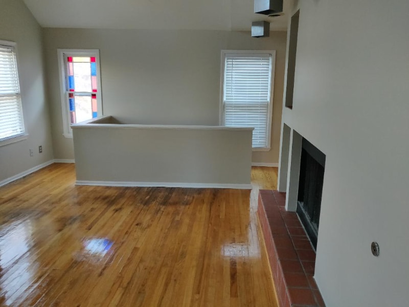 Building Photo - 3158 Oak St