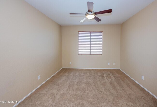 Building Photo - 2023 W Shackleton Dr