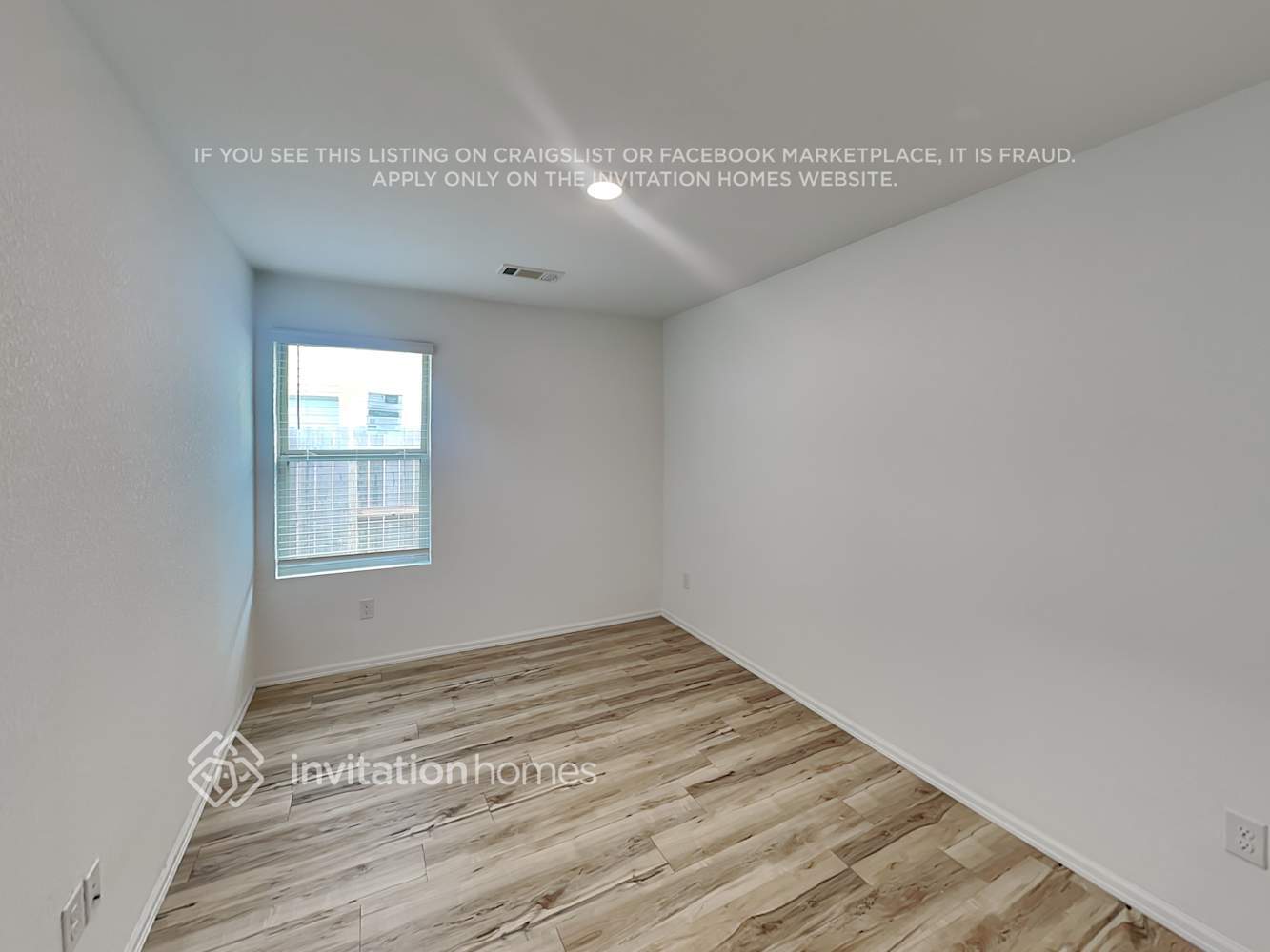 Building Photo - 22260 Stoney Ravine Dr