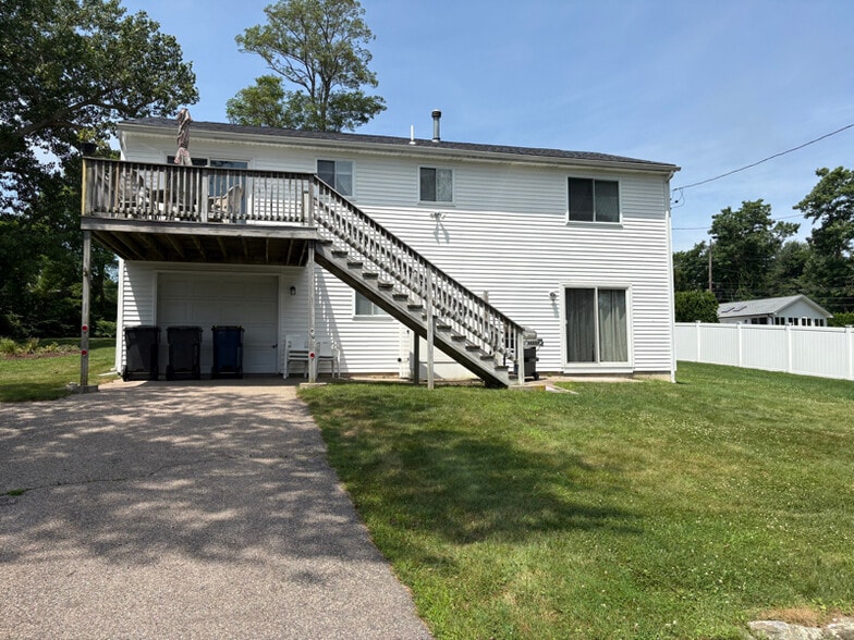 Building Photo - 10 Allagash Trail