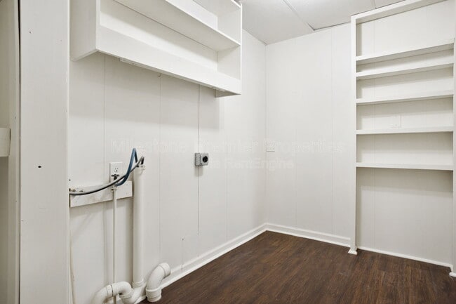 Building Photo - 1512 N Highland Ave