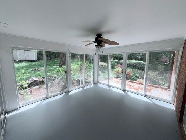 Building Photo - 1114 Rustic Rd