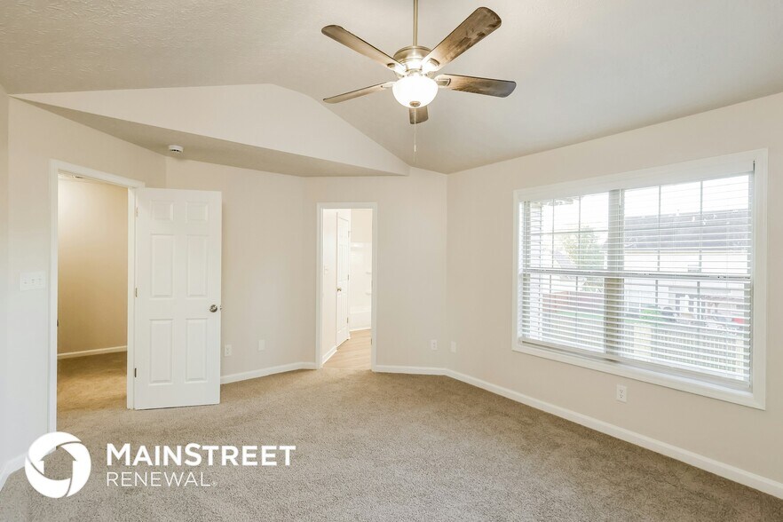 Building Photo - 9002 Crooked Arrow Ct