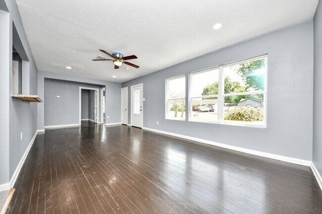 Building Photo - 113 Obion Rd
