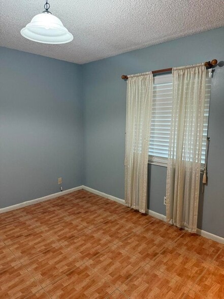 Building Photo - 4723 Sable Pine Cir