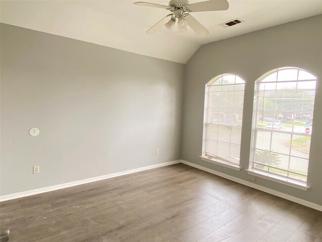 Building Photo - 4223 Fieldview Ct