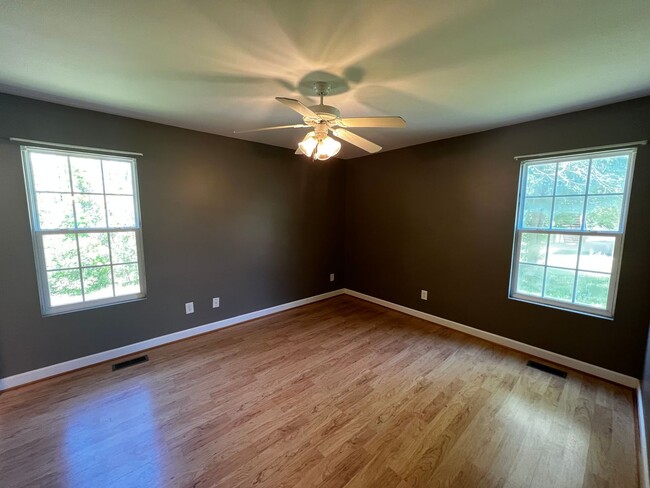 Building Photo - FOR RENT DAVIE COUNTY!!