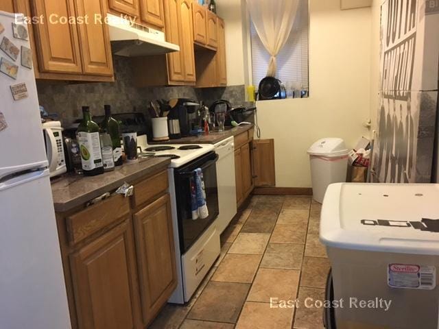 Building Photo - 115 St Stephen St