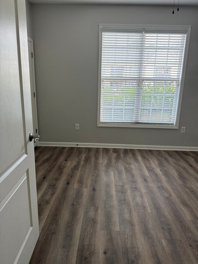 Building Photo - 2641 McArthur Landing Cir