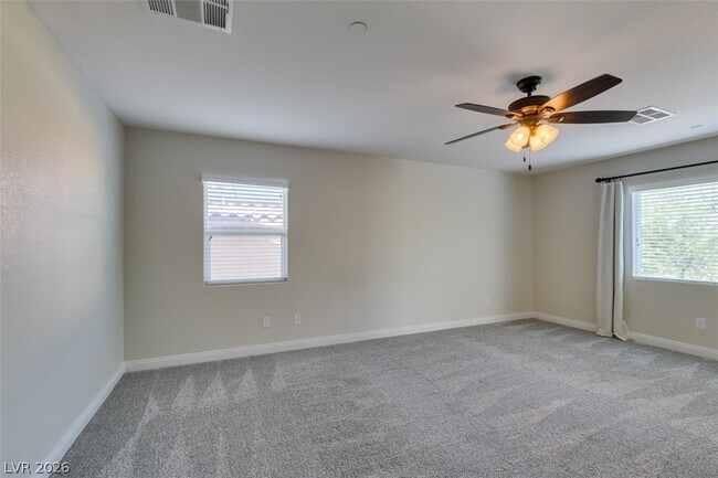 Building Photo - 2884 Green Falls Ave
