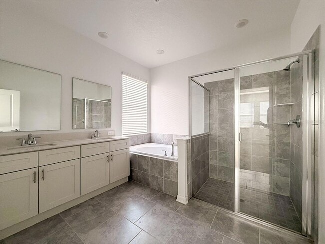 Building Photo - 1966 Winnie Ct.