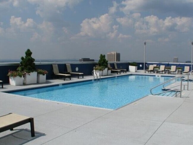 Building Photo - 285 Centennial Olympic Park Dr NW