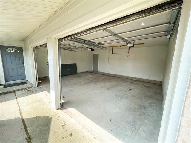 Building Photo - 1114 W Northgate Dr