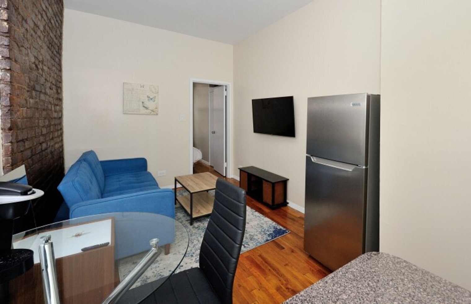 Building Photo - 348 E 34th St