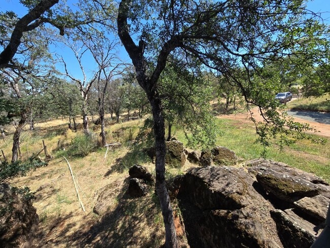 Building Photo - Completely remodeled 2-bedroom, 1-bath ADU in Loma Rica, CA
