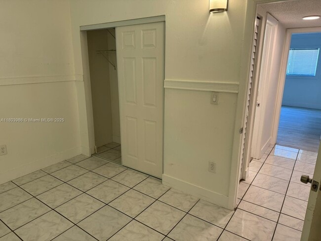 Building Photo - 8650 SW 133rd Avenue Rd