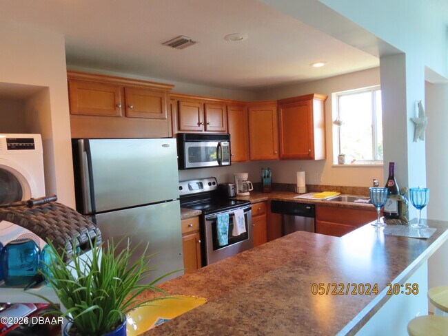 Building Photo - 5500 Ocean Shore Blvd